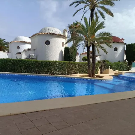 En Urbanizacion Holiday home